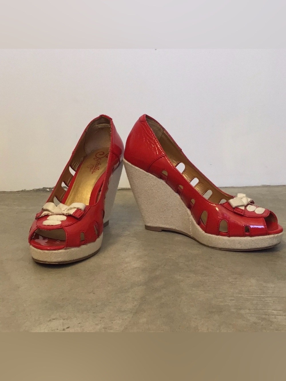 Seychelles Red Patent Leather Peep-Toe Wedge Sandals